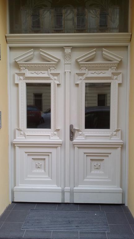 Apartments With The Lions براغ المظهر الخارجي الصورة