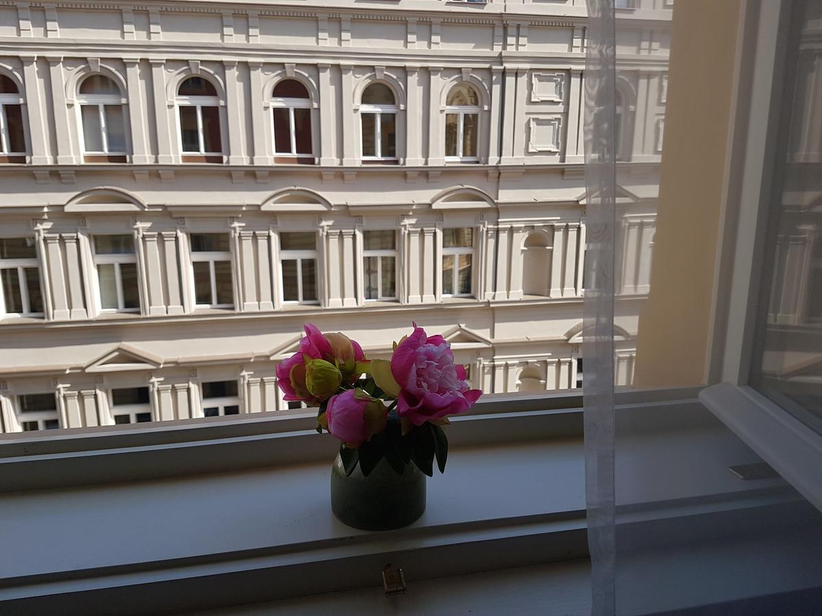 Apartments With The Lions براغ المظهر الخارجي الصورة